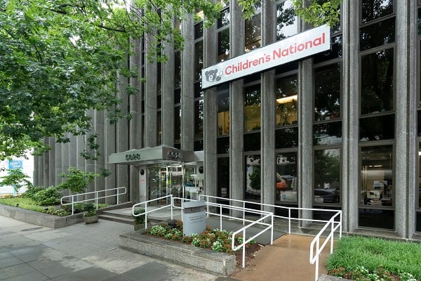 Children's National Friendship Heights building front entrance